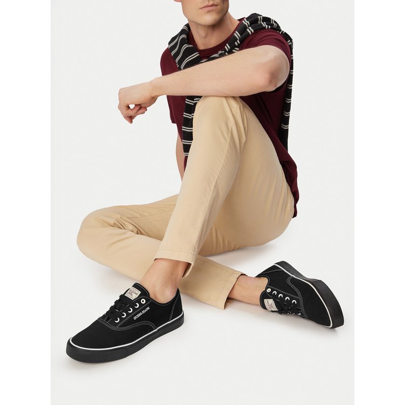 Sneakers aus Stoff Guess Jeans CWBEO-ROCKFORD-01 WE Schwarz