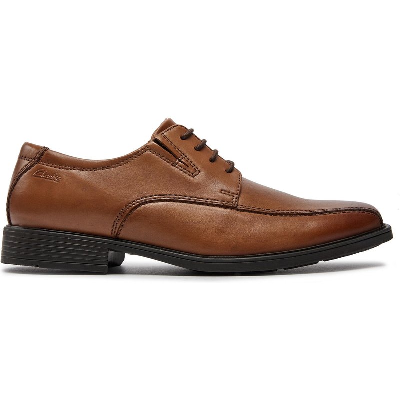 Halbschuhe Clarks Tilden Walk 261300957 Braun
