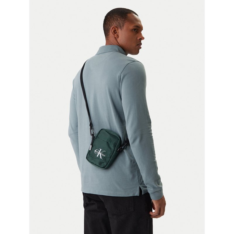 Umhängetasche Calvin Klein Bold Logo Nylon Slim Reporter LV04D3231G Grün