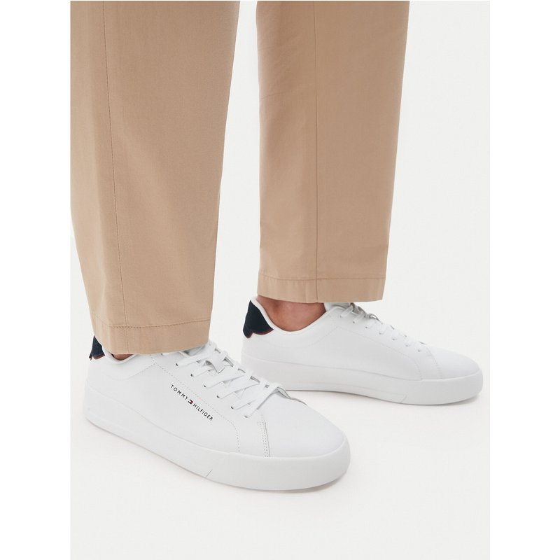 Sneakers Tommy Hilfiger Th Court Lth Detail Ess FM0FM05367 Weiß