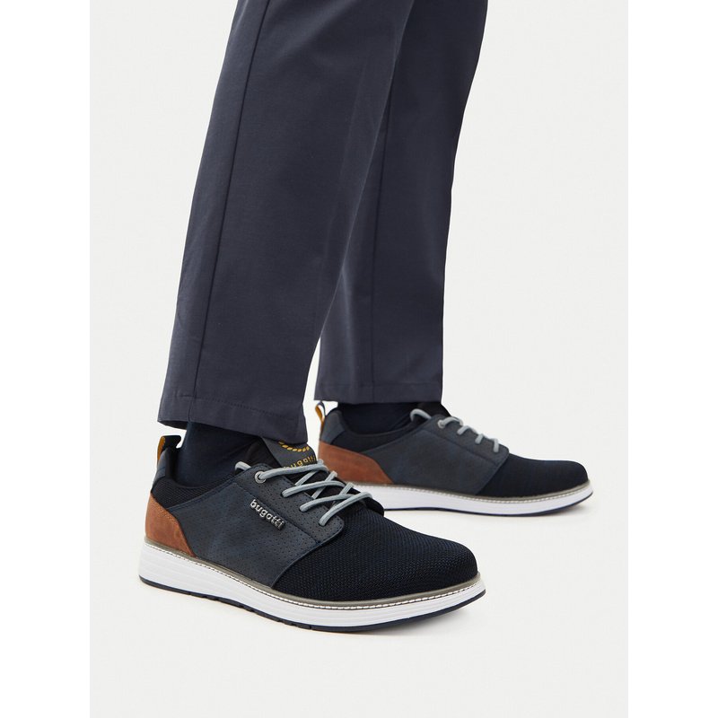 Halbschuhe Bugatti 321-A3C616-900-4100 Dunkelblau