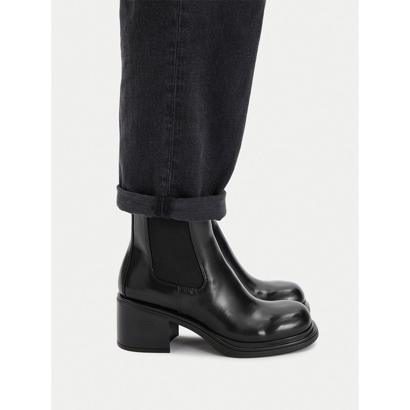 Stiefeletten Armani Exchange XW001643 AF17474 UC001 Schwarz