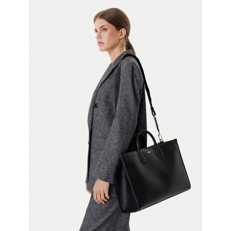 Handtasche BOSS Sandy MED 50547947 Schwarz