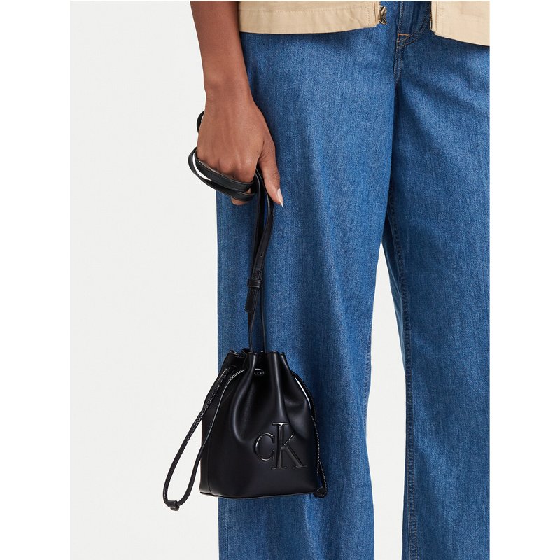 Handtasche Calvin Klein Bold Ck Mini Bucket Crossbody LV04F3870G Schwarz