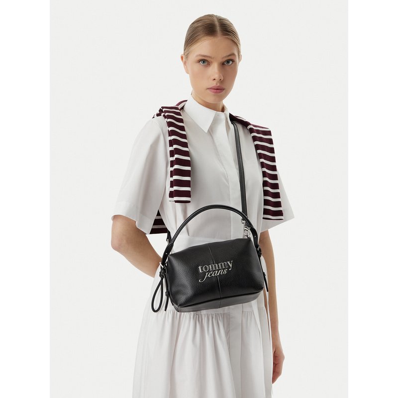 Handtasche Tommy Jeans Tjw Bold Camera Bag AW0AW18470 Schwarz