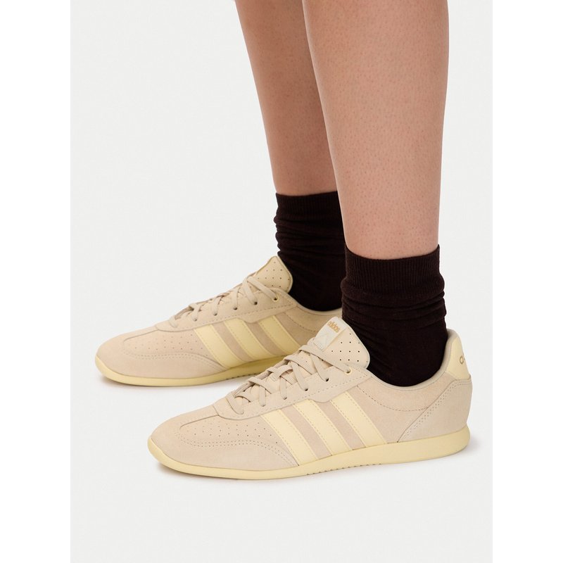 Sneakers adidas Barreda Lo Shoes KJ4747 Hellbeige