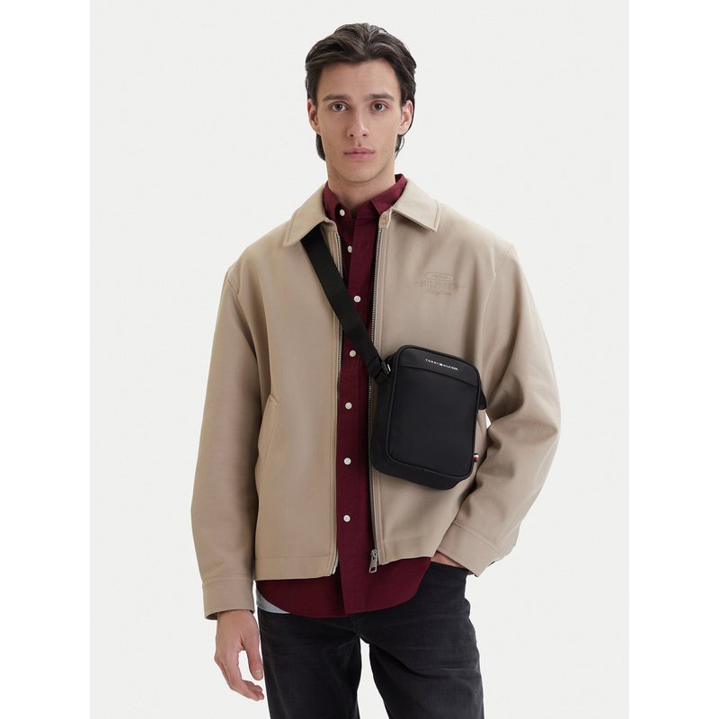 Umhängetasche Tommy Hilfiger Th Repreve Mini Reporter AM0AM14150 Schwarz