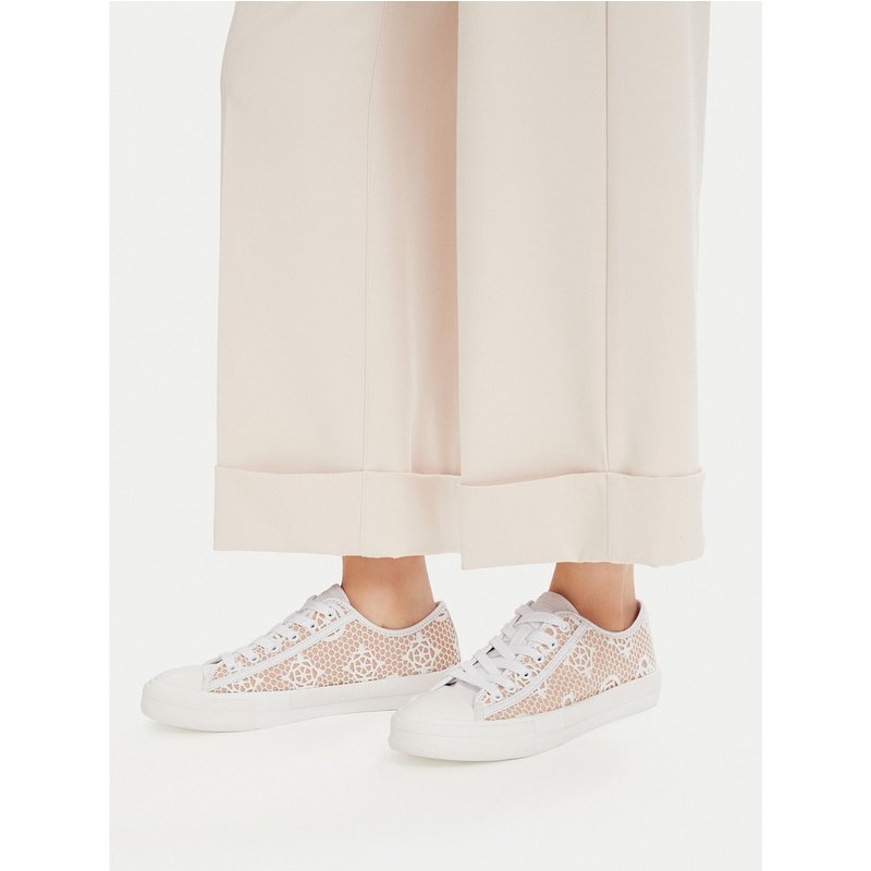 Sneakers aus Stoff Guess FLJCR2 FAP12 Weiß