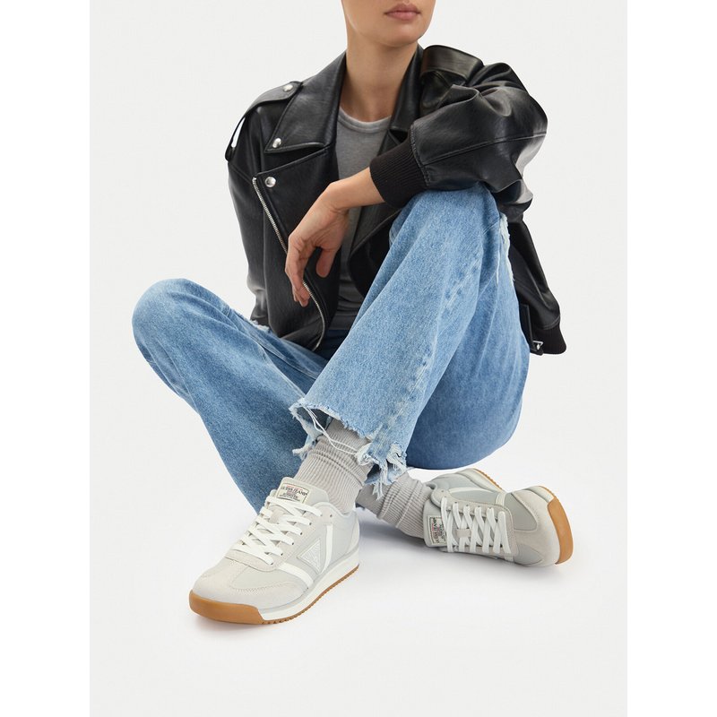 Sneakers Guess Jeans EO-GJ202505161-2 Hellgrau