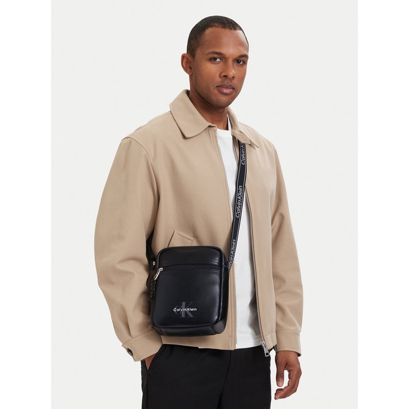 Umhängetasche Calvin Klein Bold Logo Webbing LV04D3418G Schwarz