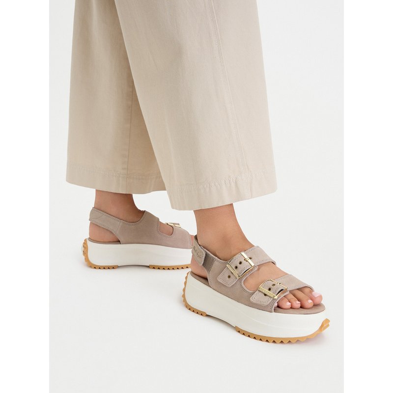 Sandalen Converse A20647C Braun