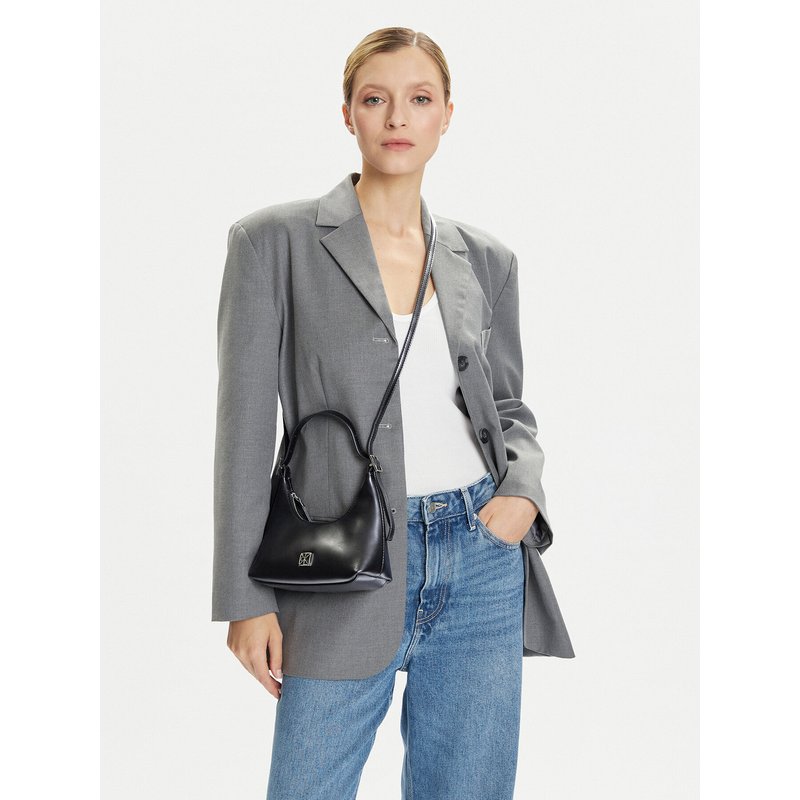 Handtasche Calvin Klein Emblm Hw Lthr Mini LV04F3263G Schwarz