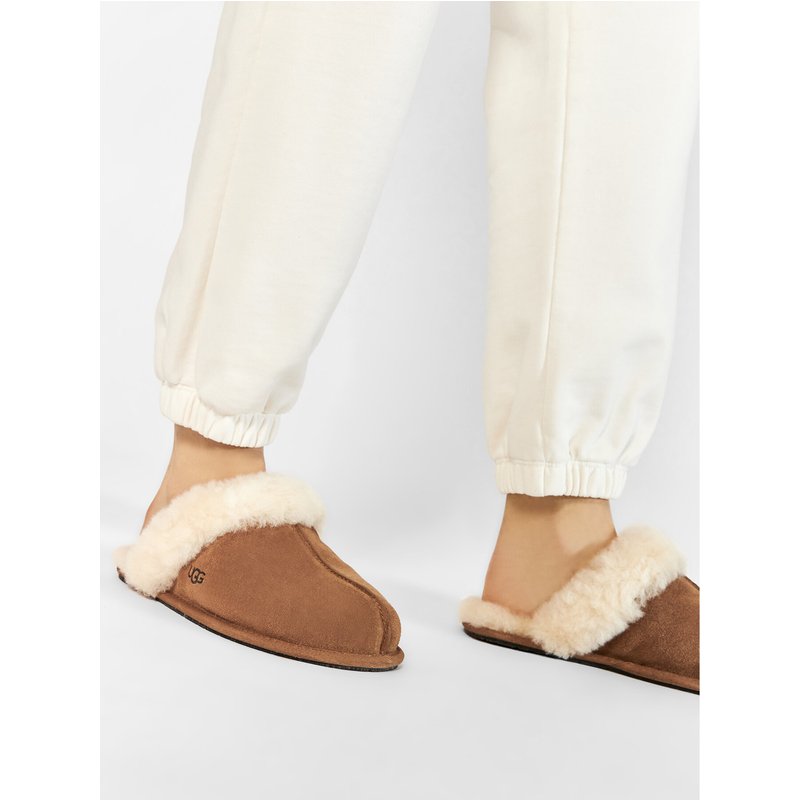 Hausschuhe Ugg W Scuffette II 1106872 Braun