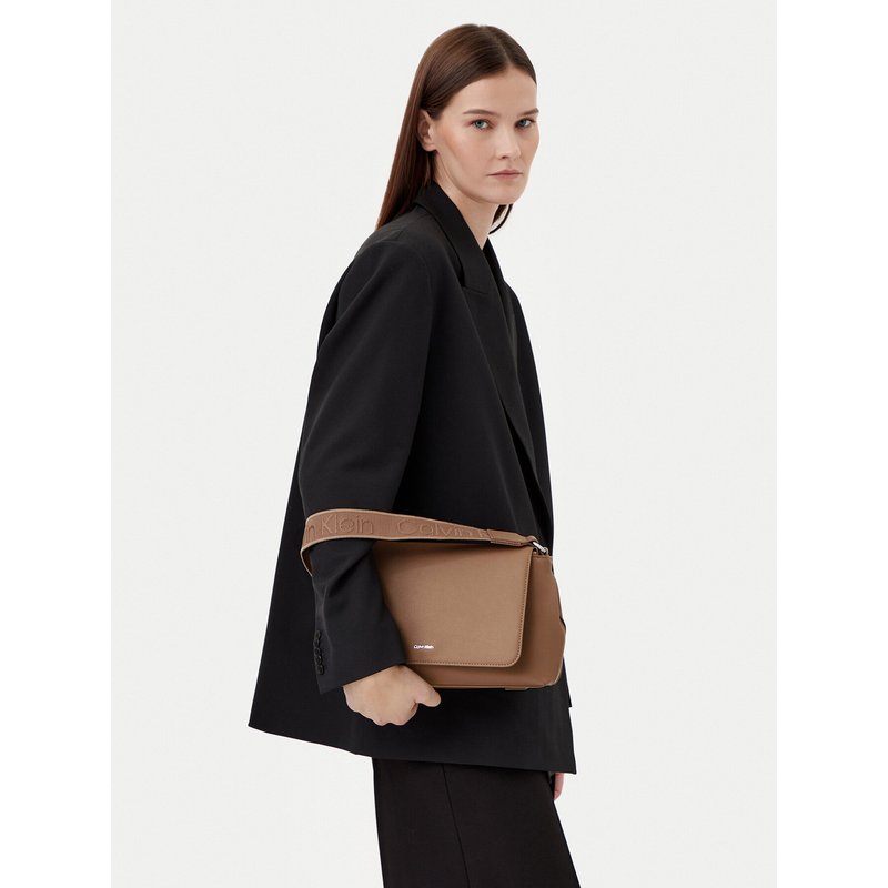 Handtasche Calvin Klein K60K613085 Beige