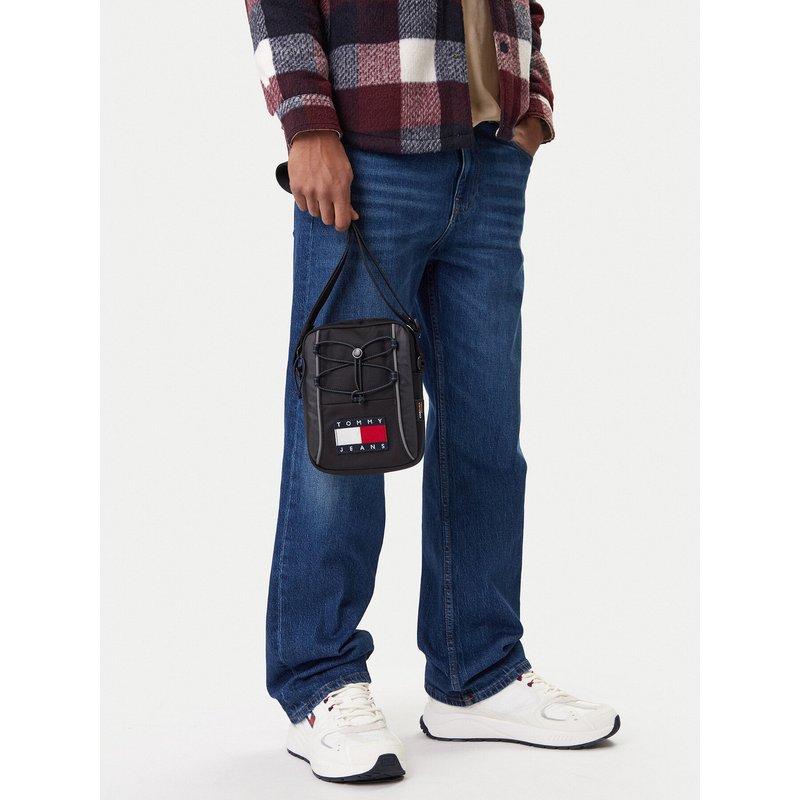 Umhängetasche Tommy Jeans Tjm Archive Reporter AM0AM13882 Schwarz