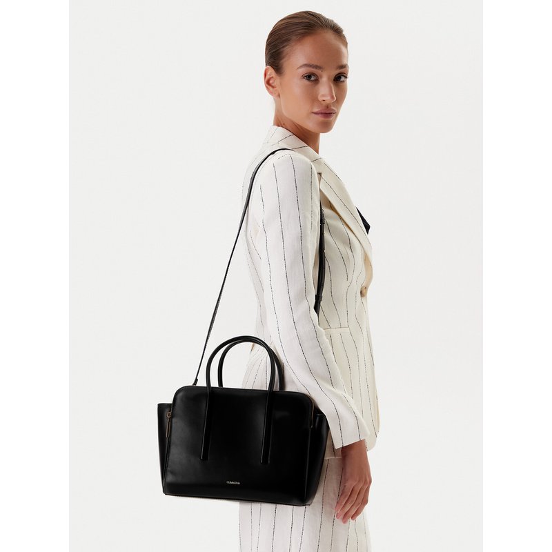 Handtasche Calvin Klein Carryall Mini Leather Tote Bag LV04F3034G Schwarz