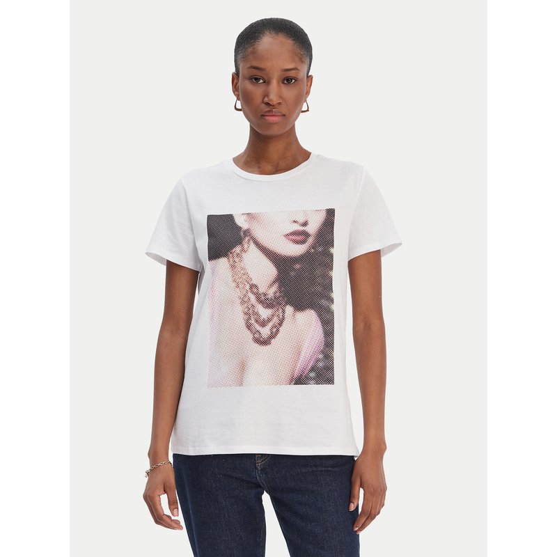 Guess T-Shirt W6RI57 K9RM1 Weiß Classic Fit