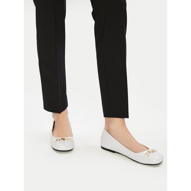 Ballerinas LOVE MOSCHINO JA11011G1MII0100 Weiß