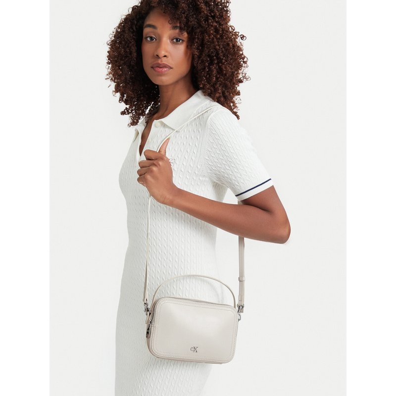 Handtasche Calvin Klein Ck Hardware Camera Bag LV04F3678G Weiß