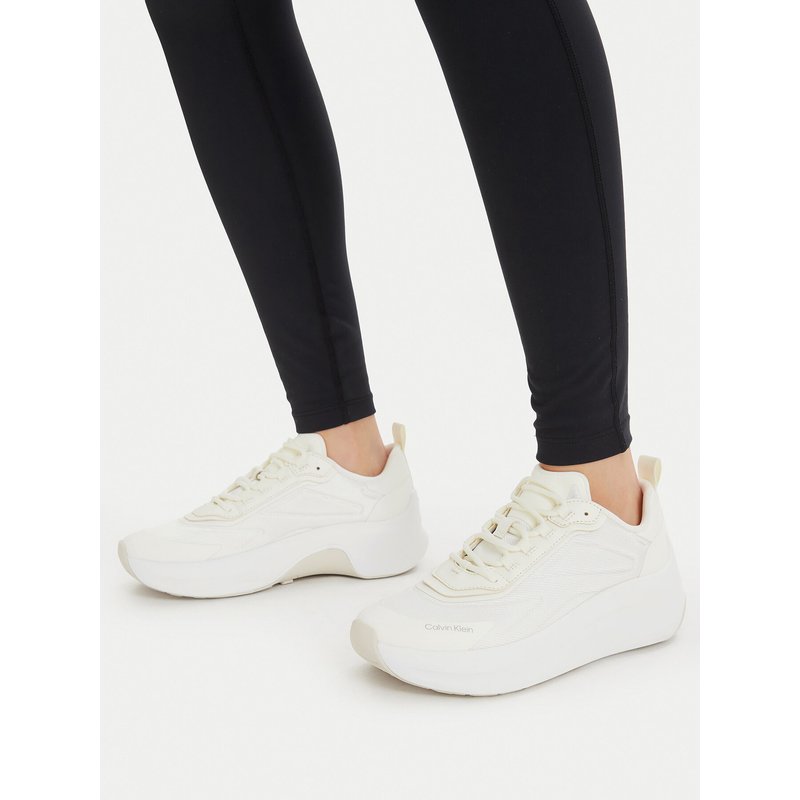 Sneakers Calvin Klein Chunky Runner Laceup Hf Blst Ny HW0HW03111 Weiß