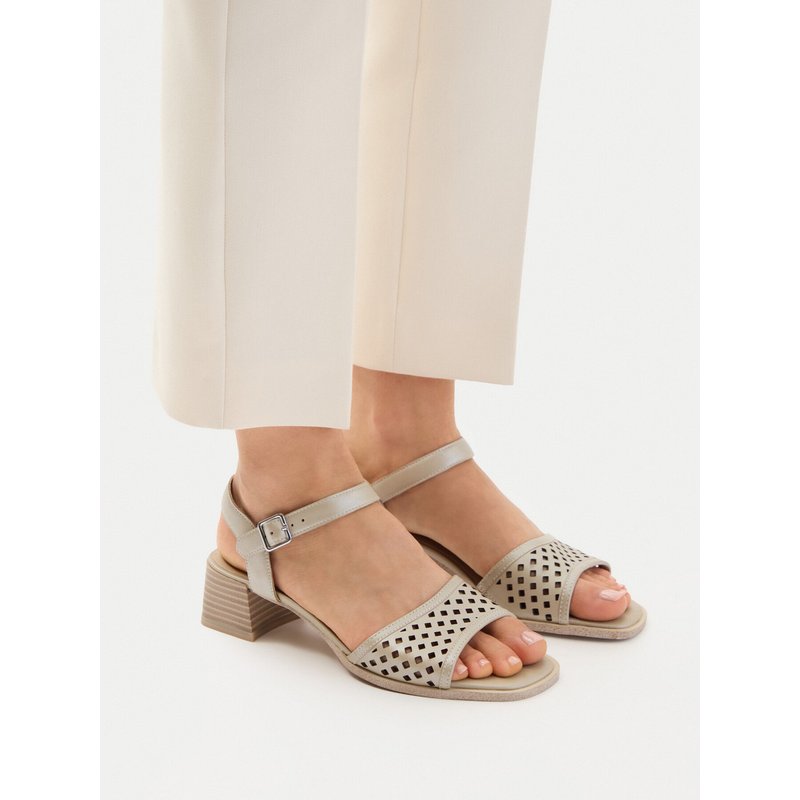 Sandalen Caprice 9-28205-46 Grau