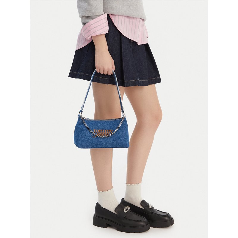 Handtasche Tommy Jeans Tjw Cool Denim Shoulder Bag AW0AW18575 Blau