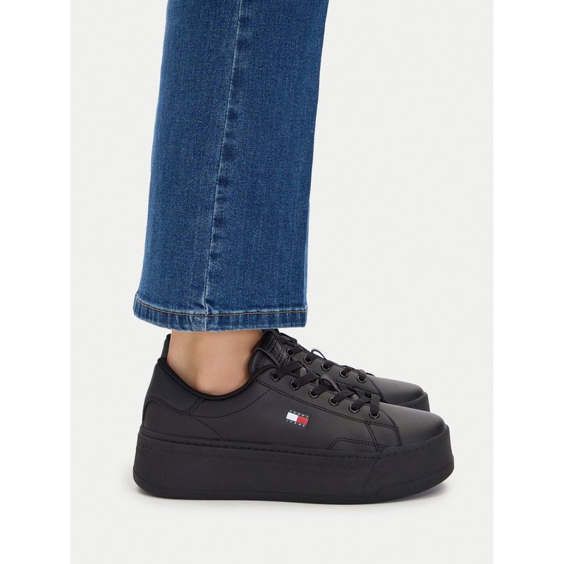 Sneakers Tommy Jeans Platform Logo Sneaker EN0EN02961 Schwarz