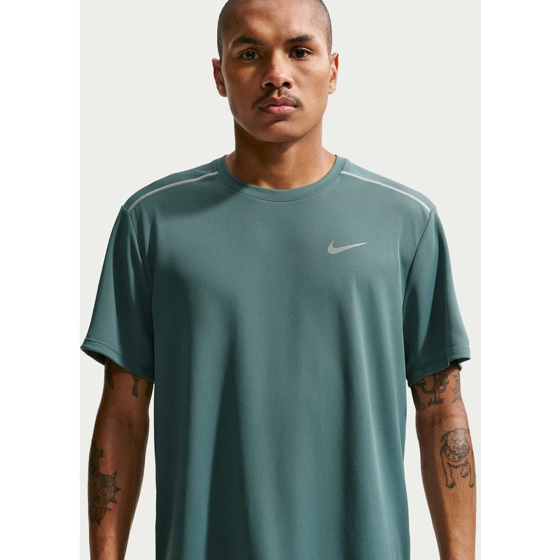 Camiseta Dri-FIT Nike UV Miler Masculina