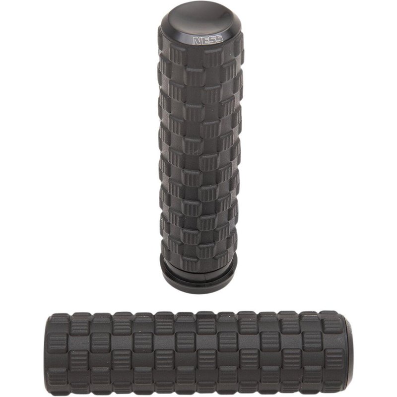 07-352 - Arlen Ness Air Trax Grips For Harley Davidson FLD 1690 2012-2013 - Black
