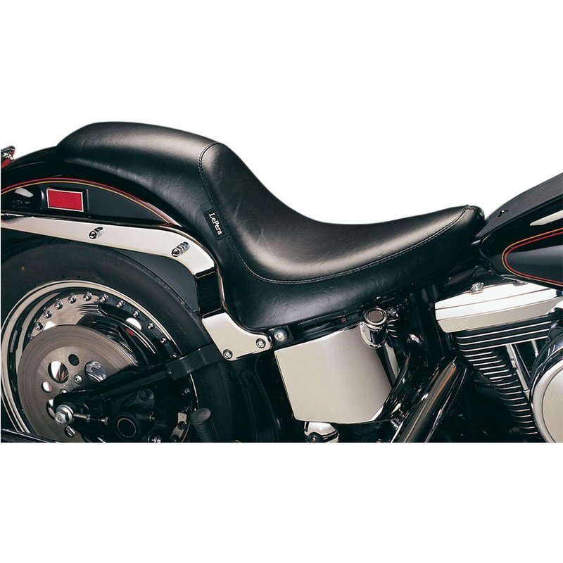 LX-860 - LE Pera Full Length Silhouette 2 Up Seat For Harley Davidson FLST 1450 2006 Plain - Black