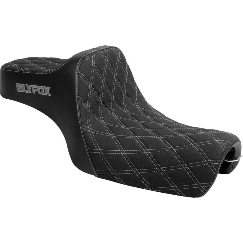 4709D-SLYFOX - Slyfox High Noon Seat For Harley Davidson XL1200C 2004-2019 Double Diamond/Silver Logo - Black/Silver