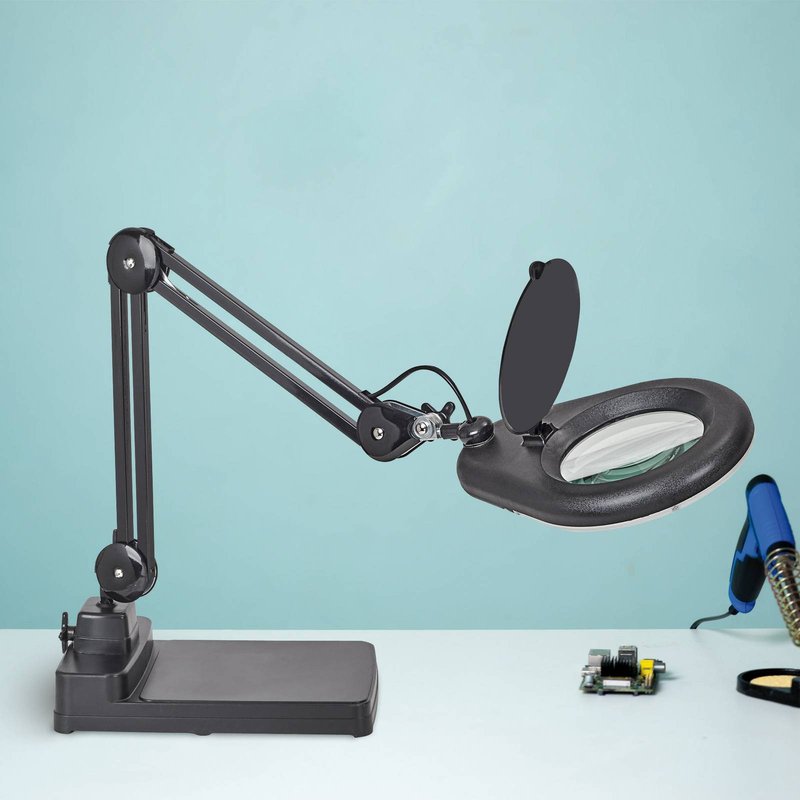 Lampe à loupe LED MAULviso, noire, 48 cm, métal