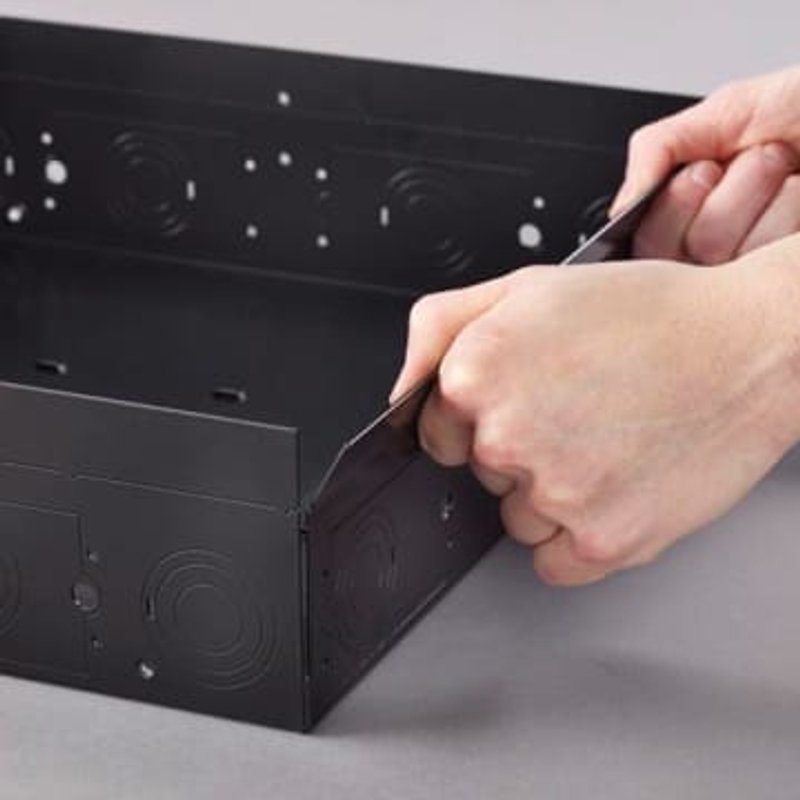 Chief PAC526 Large In-Wall Storage Box. Product colour: Black Compatibility: PST PRO PLP MSR MTR MWH MWR PWR PNR PDR Certification: UL. Width: 361.9 mm Depth: 99.1 mm Height: 361.9 mm. Package weight: 4.76 kg