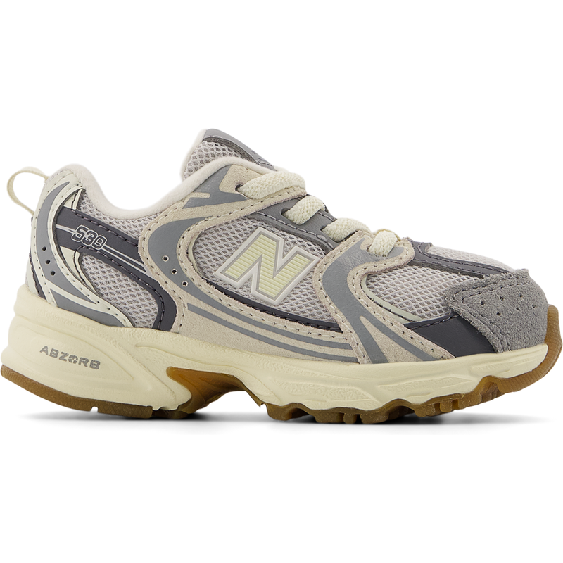 Levně Dětské boty New Balance IZ530UK – sedé