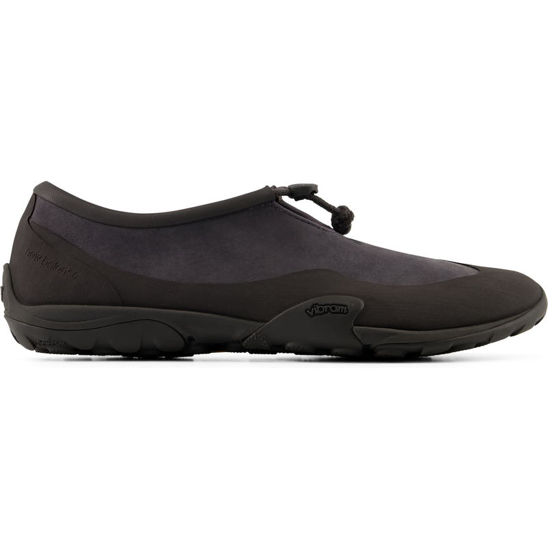 Levně Unisex boty New Balance Minimus MT10T364 – černé