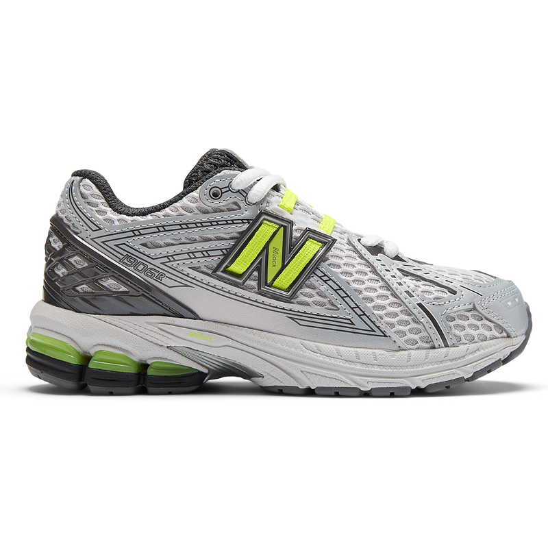 Levně Dětské boty New Balance P190662Y – šedé
