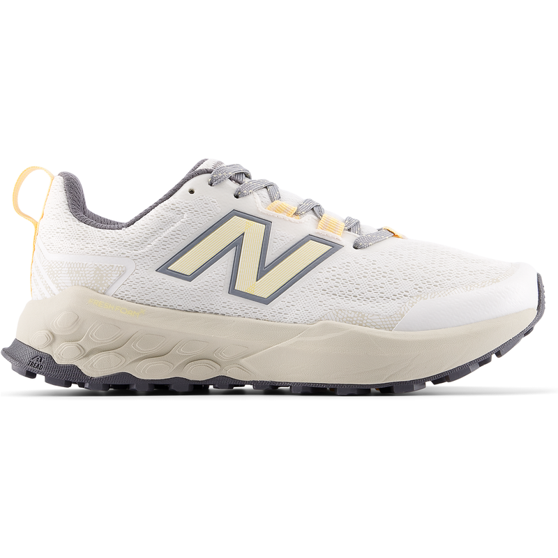 Levně Dámské boty New Balance Fresh Foam Garoé v2 WGARO5CP – béžové