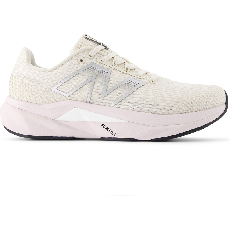 Levně Dámské boty New Balance FuelCell Propel v5 WFCPRCS5 – béžové