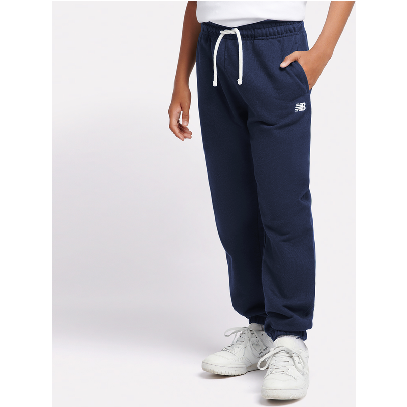Levně Dětské kalhoty New Balance LAKB0060NNY – tmavomodrá