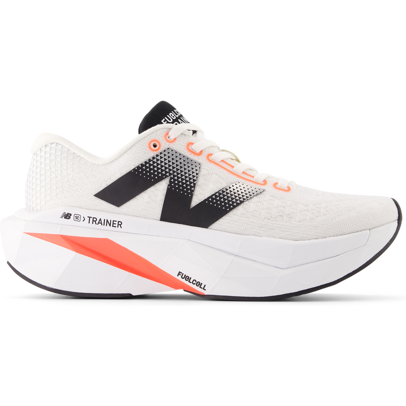 Levně Dámské běžecké boty New Balance FuelCell SuperComp Trainer v3 WRCXCS4