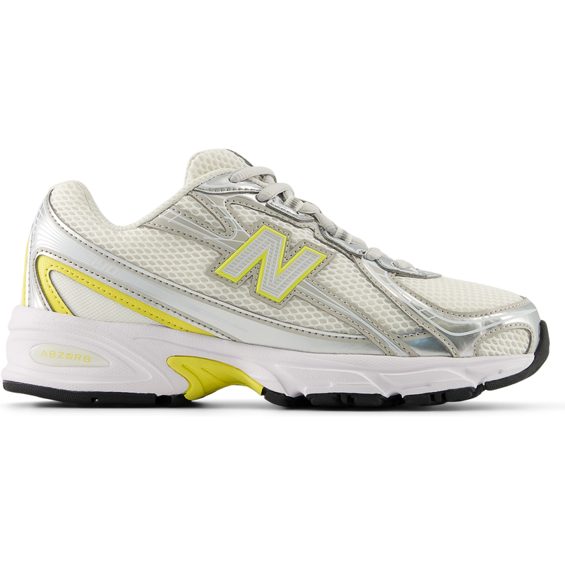 Levně Dětské boty New Balance G7402I5 – bílé