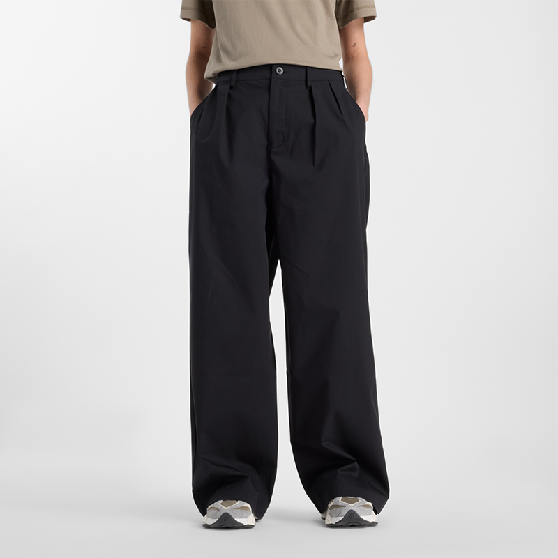Levně Dámské kalhoty New Balance WP51538BK – černé