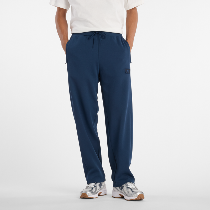 Levně Pánské kalhoty New Balance MP53501NNY – tmavomodrá