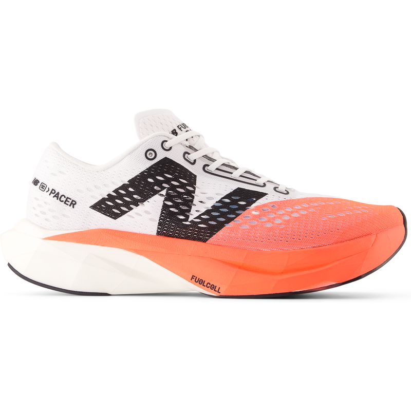 Levně Pánské běžecké boty New Balance FuelCell SuperComp Pacer v2 MFCRRCU2
