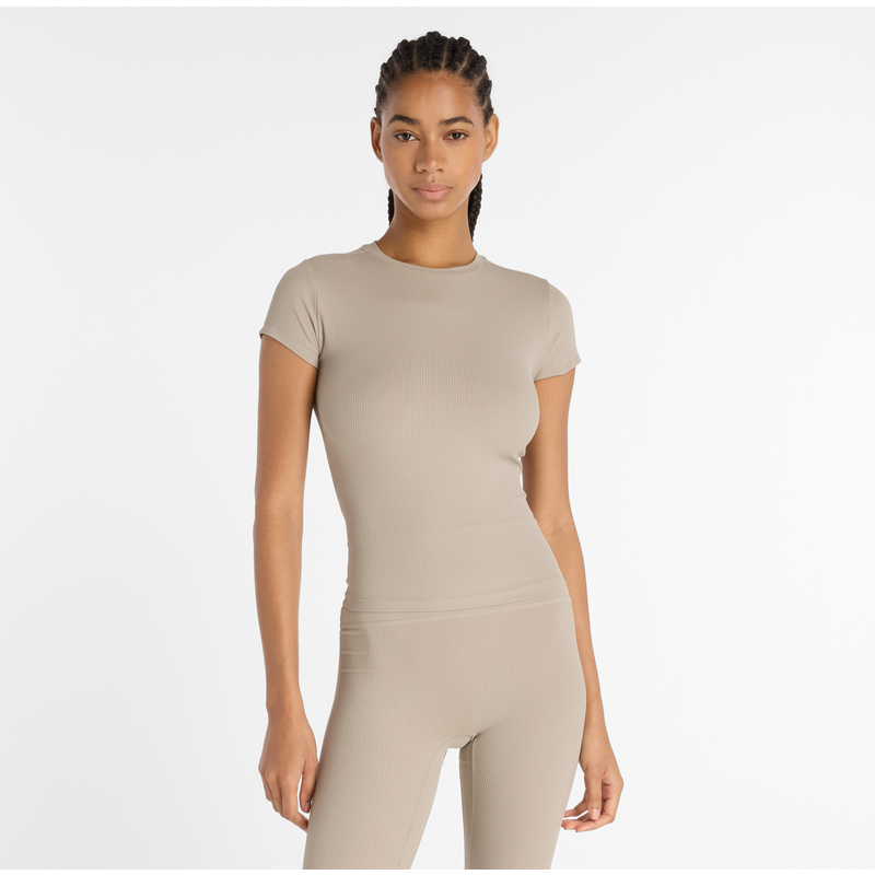 Levně Dámské tričko New Balance WT53125ADS – béžové
