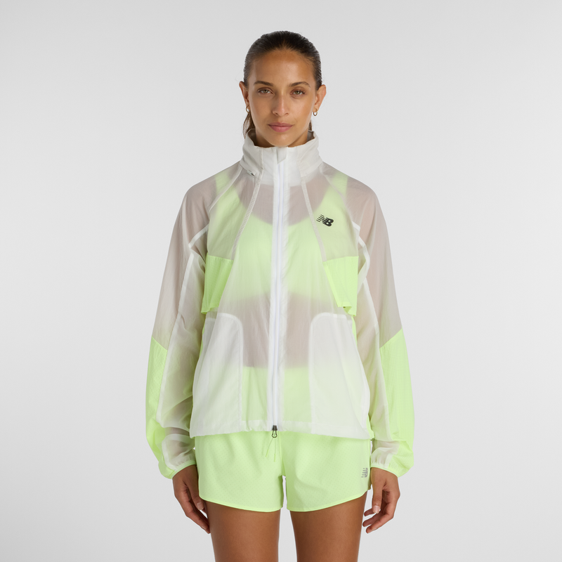 Levně Dámská bunda New Balance WJ61J326AFG – bílé