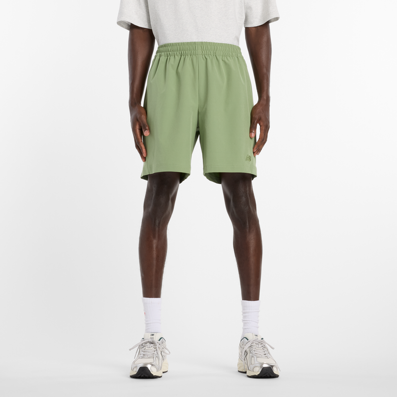 Levně Pánské šortky New Balance MB6174CDAAR – zelené