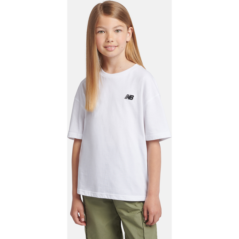 Levně Dětské tričko New Balance LAKG0001BWE – bílé