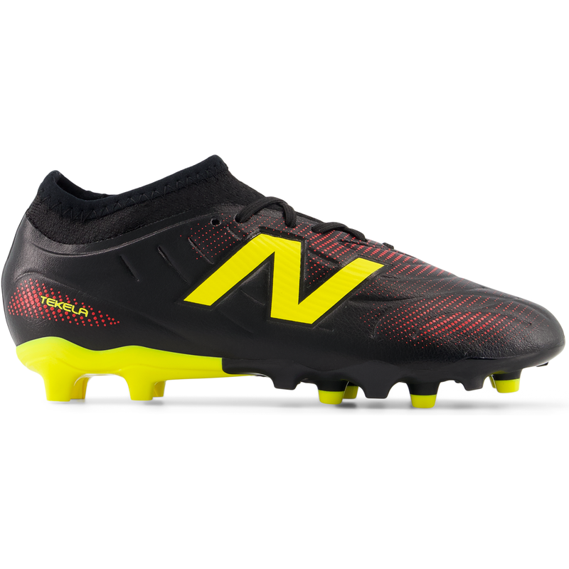 Levně Dětské kopačky New Balance TEKELA TEAM LOW JNR FG V5 YT3FL2E9 – černé