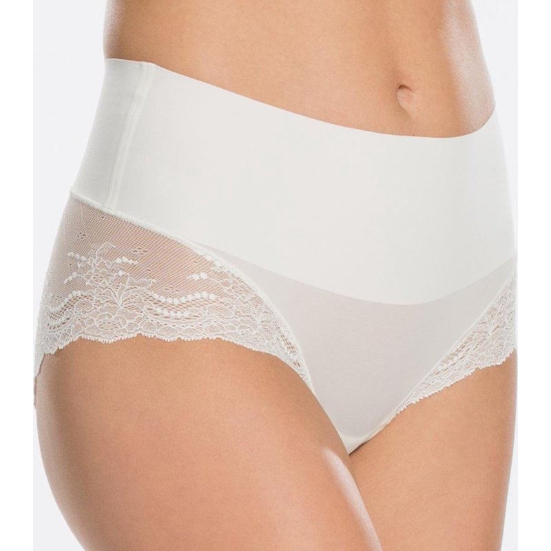 SPANXsupersmooth™ Undie-tectable® korrigierende Hipster mit Spitze – Powder – XL